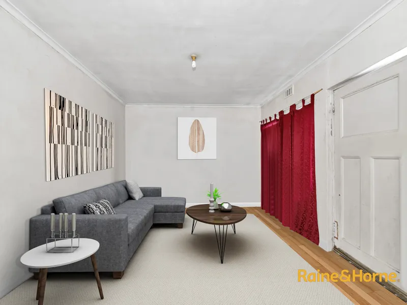 Comfortable Living In The Heart Of Springvale