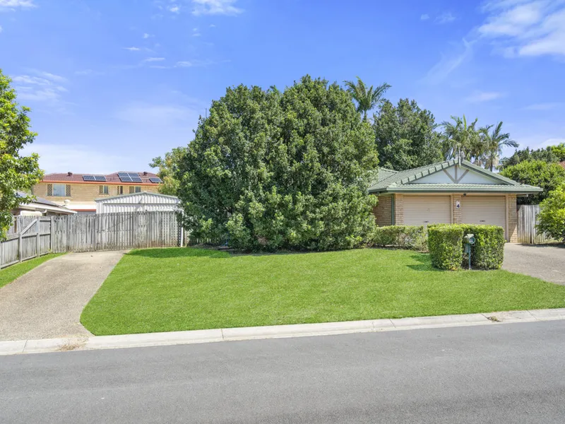 FAMILY FRIENDLY WITH HUGE SIDE ACCESS & A SHED!!!