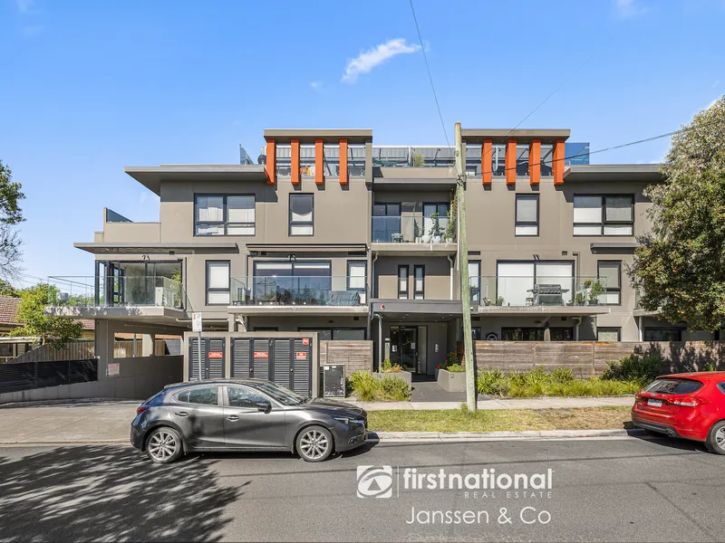 Perfect Location, Walk To Eastland