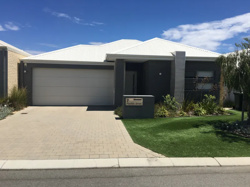 ALKIMOS BEACH ESTATE - ONLY 650M TO ALKIMOS BEACH PRIMARY SCHOOL
