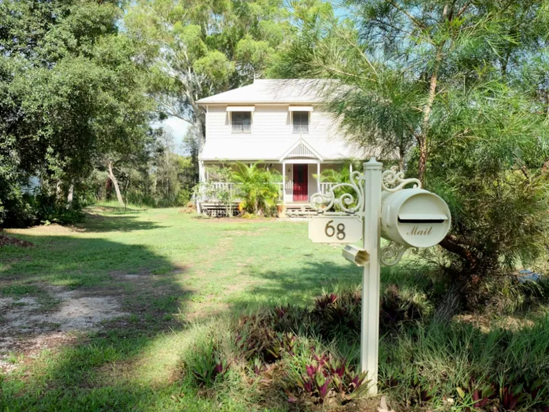 Fantastic family home with 4 bedrooms Fully Furnished 