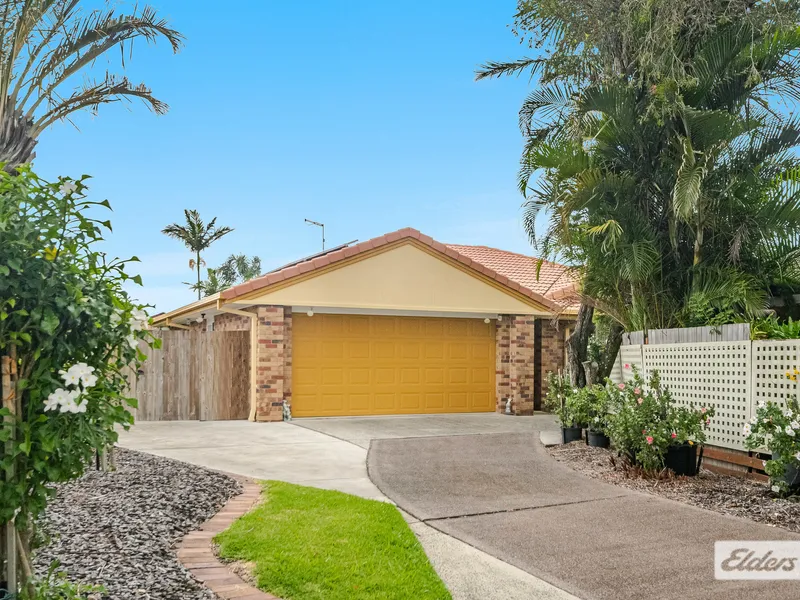 Free-Standing Duplex with Huge Yard