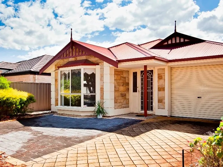 A Charming Courtyard Home that ticks all the boxes..Great Location + Great Living + So Close to Everything..1st OPEN WED (26th)..NO OTHER TIMES AVAIL