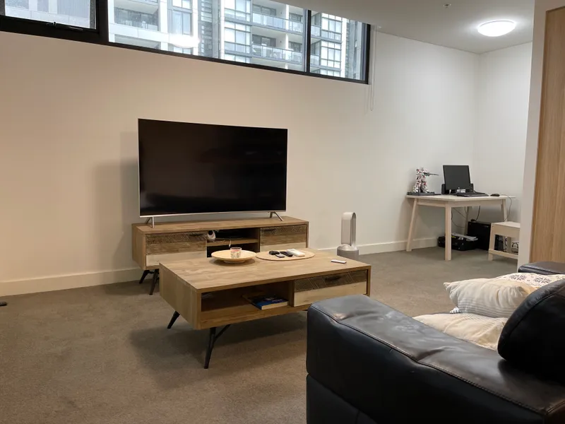 Taiga! Luxury Two Bedroom Apartment !  Fully Furniture! Ready to Move in