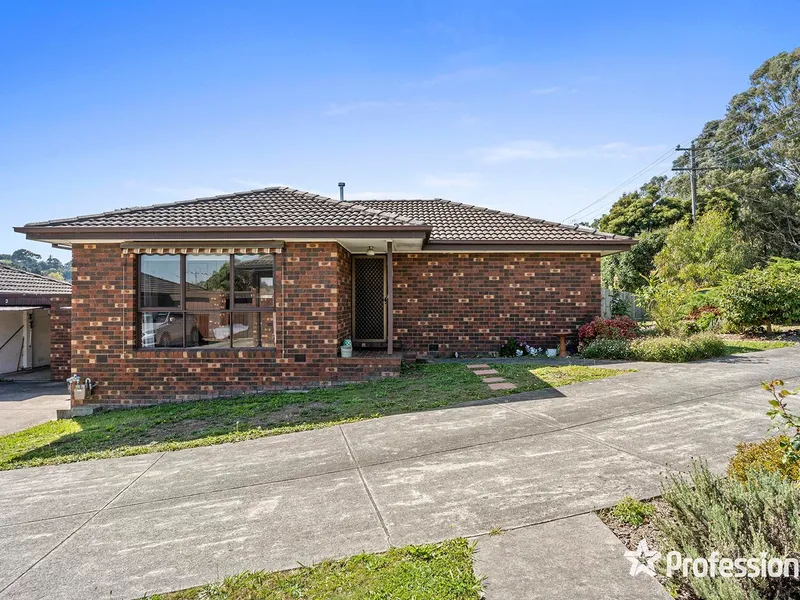 UNIT WITH ALL THE COMFORTS & WATER USAGE INCLUDED