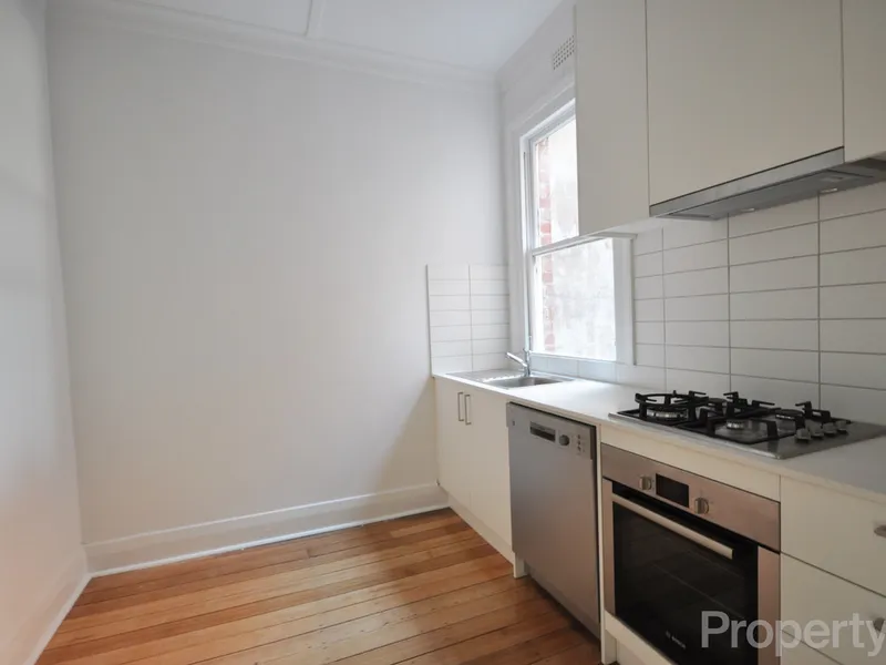 PRIVATE INSPECTION AVAILABLE - One Bedroom Art Deco Apartment!