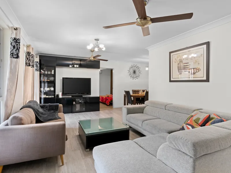 A PERFECT FAMILY HOME