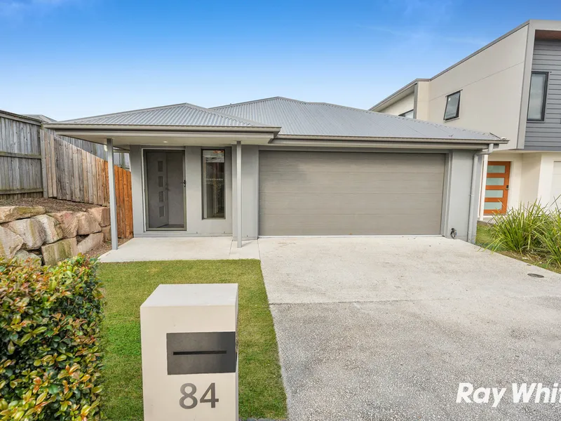 Stylish, Low-Maintenance Living in a Tranquil Community