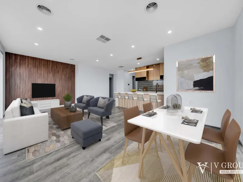 Luxurious Living Redefined: Stunning 4-Bedroom Residence with Dual Master Suites!