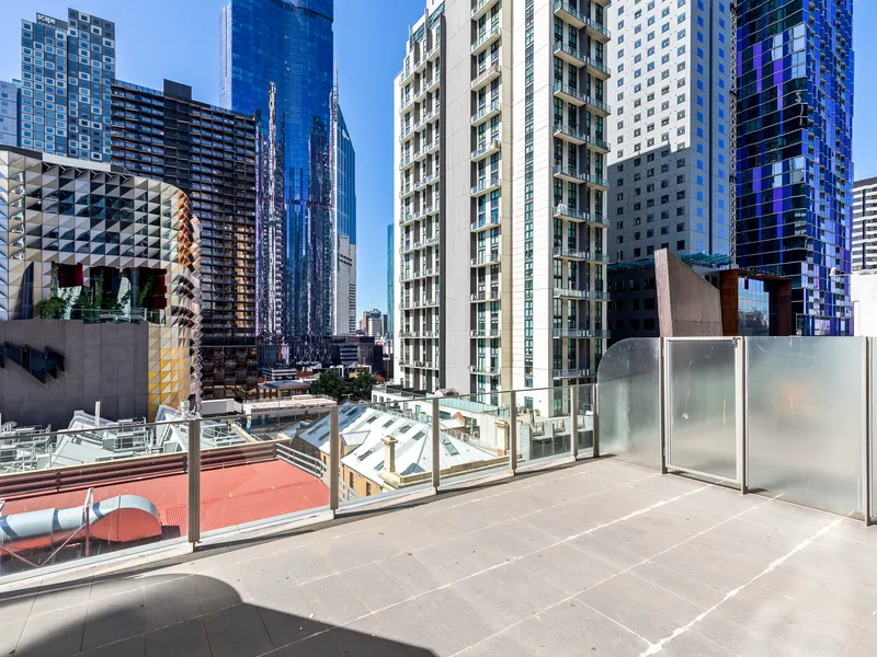 MILANO APARTMENTS - OUTSTANDING VALUE WITH A LARGE ENTERTAINERS TERRACE WITH CITY VIEWS!!