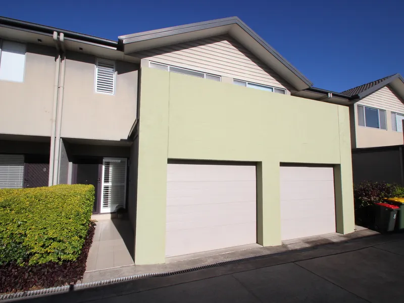 BOOK YOUR VIRTUAL TOUR– SEE THE EASY 5 STEP PROCESS BELOW. Please Register To Receive Your Video Tour Link. Please Do Not Attend The Property.