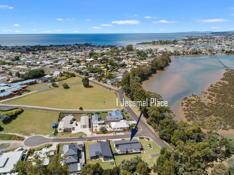 Elegance, Style and Location!