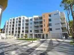 Fully furnished/good location