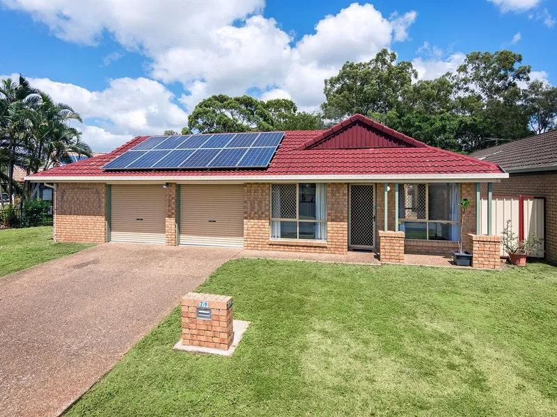 Wide Frontage Lowset Brick & Tile Opportunity