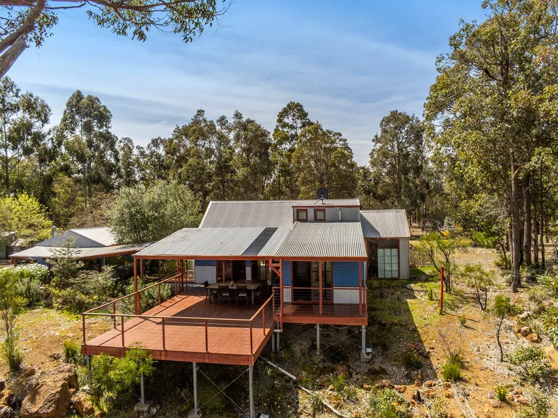 BLACKWOOD RIVER VALLEY VIEWS!