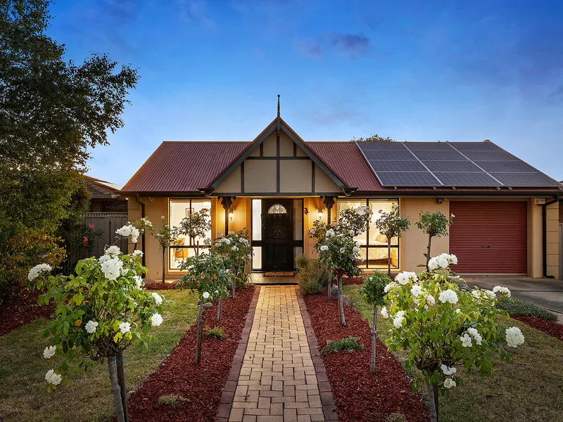 LIFESTYLE, LUXURY + LOCATION!