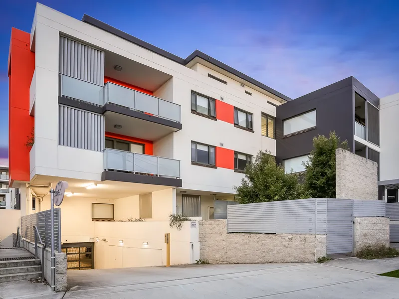 Ultra-Modern Two Bedroom Unit