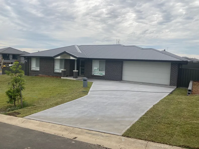 BRAND NEW 4 BEDROOM FAMILY HOME