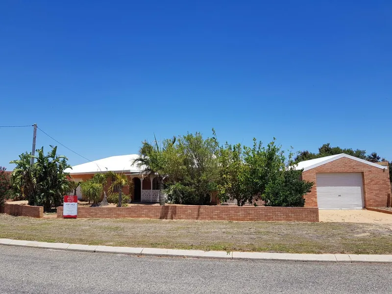 BRICK HOME at the NORTHERN END