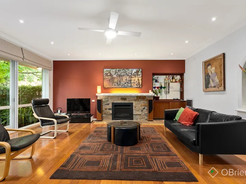 Family Living in the McKinnon Secondary College Zone!
