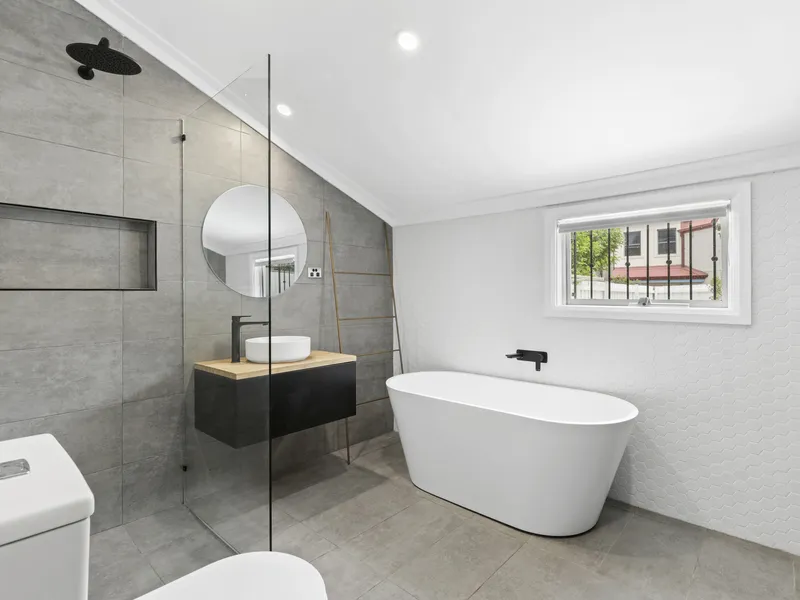 Renovated terrace centrally located in the heart of Annandale