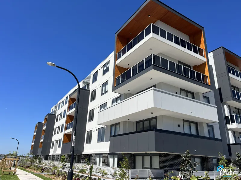 LUXURY READY TO MOVE IN APARTMENTS