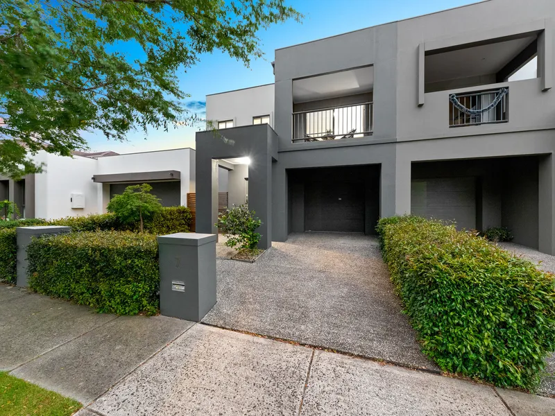Low maintenance modern living
