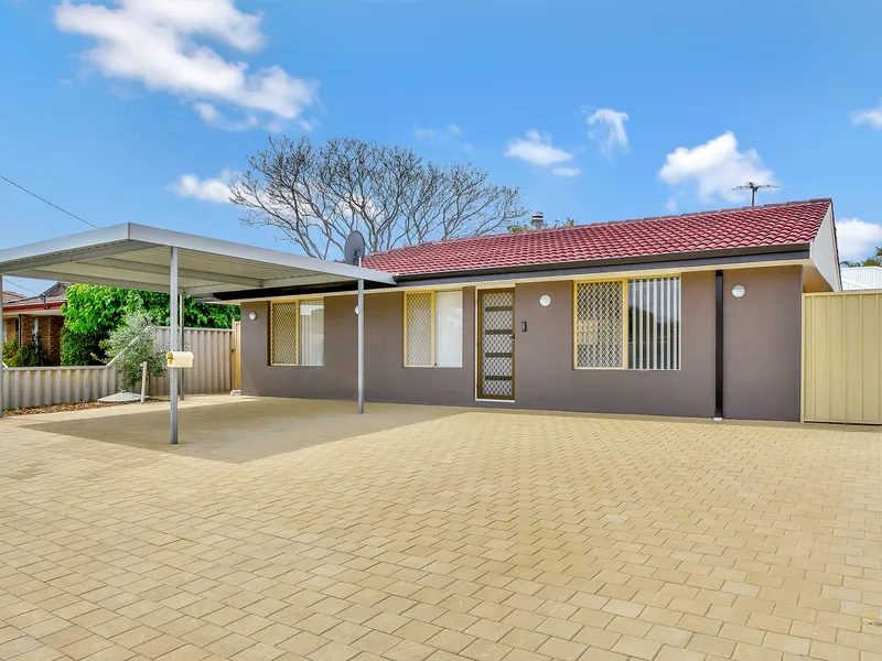 Just Listed! Perfect First Home or Investment