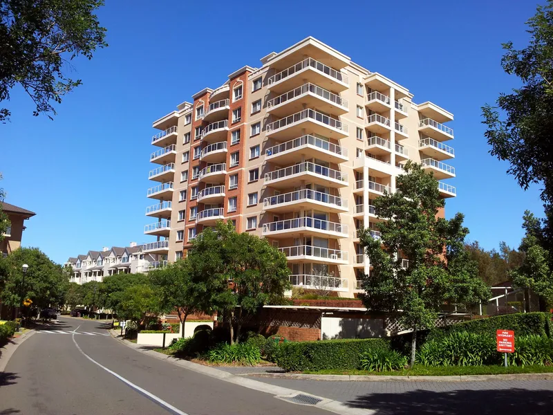 NEW RENOVATION APARTMENT BRUSH OUTLOOK