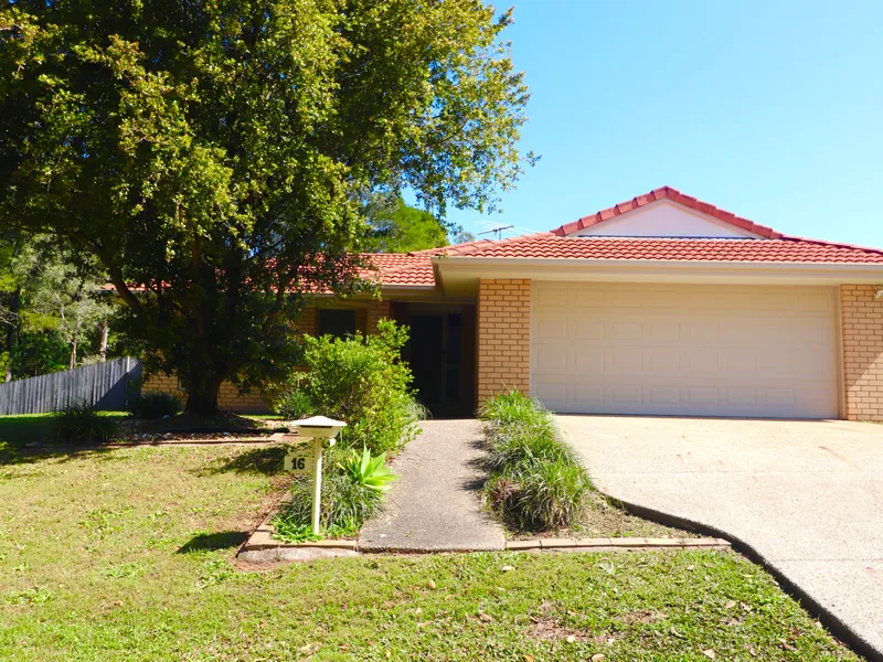 PICTURE PERFECT FAMILY HOME - AVAILABLE NOW!