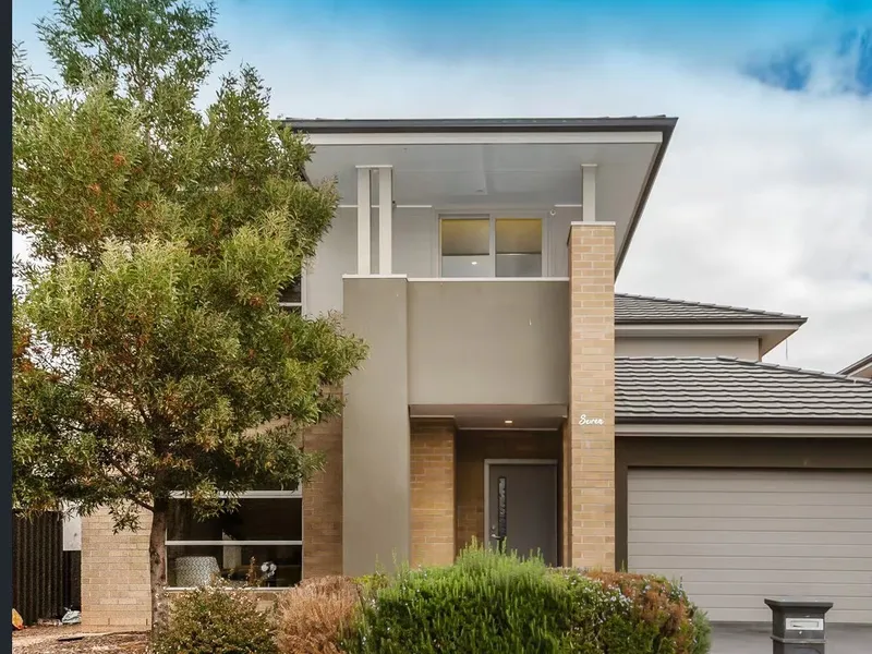 Largest family home in Truganina!