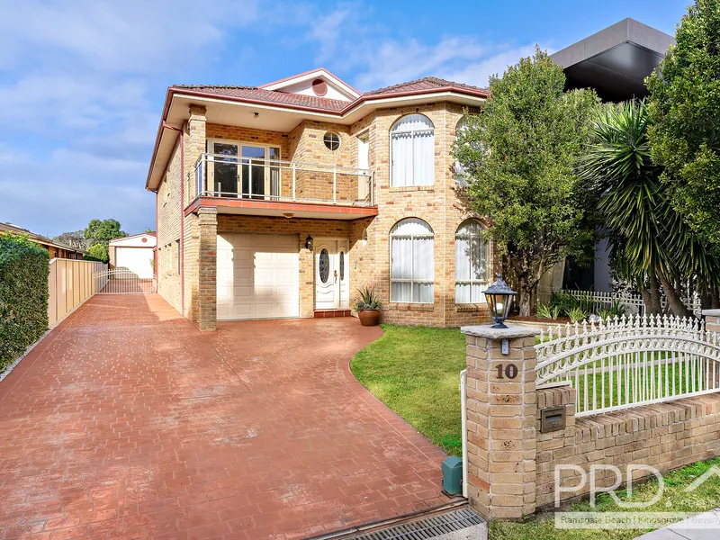 RARE OPPORTUNITY: 898.3SQM OF PRIME REAL ESTATE OPPOSITE SCARBOROUGH PARK