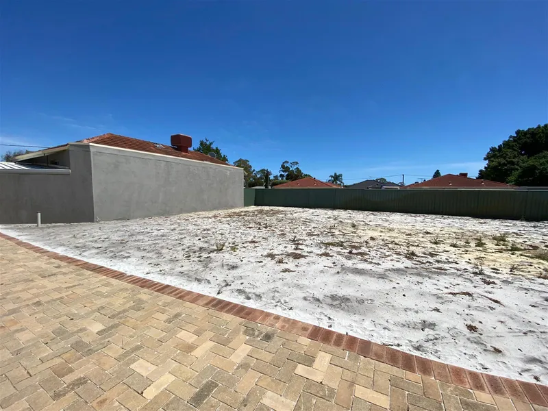 BARGAIN BLOCK! HOUSE PLANS AVAILABLE