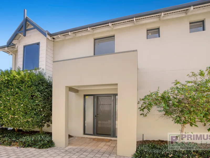 EVERYONE ATTENDING A HOME OPEN MUST REGISTER THEIR DETAILS (name and phone number)