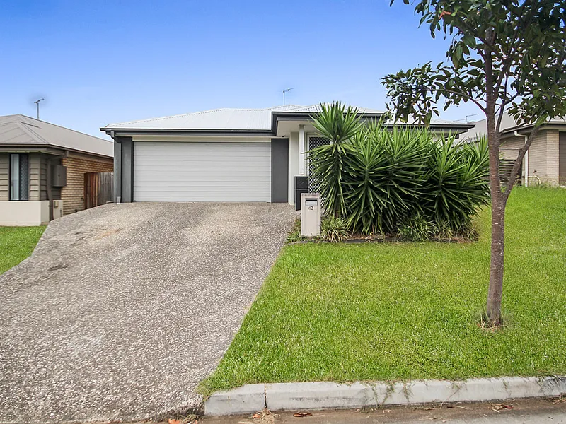 Alarm system + spacious backyard for the kids - walk to shops, schools and parks!