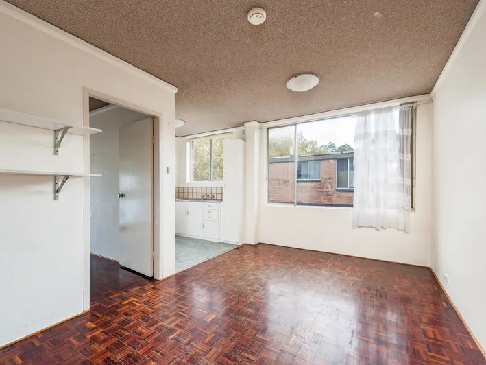 One Bedroom Apartment with Balcony