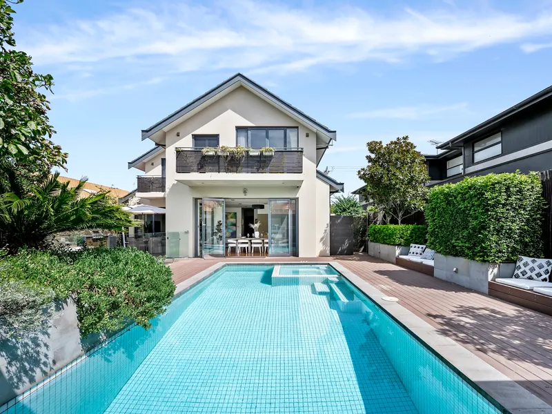 Luxury Beachside Living