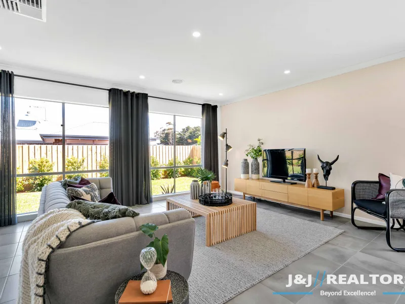 RENTAL RETURN $4521 PER MONTH