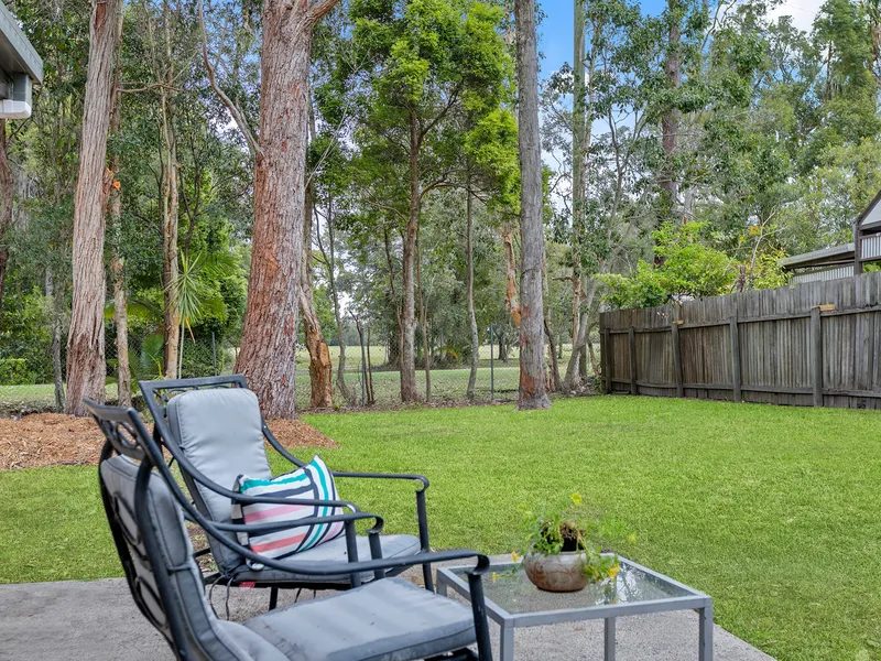 Live Life On A Golf Course-next to Noosa Golf Club