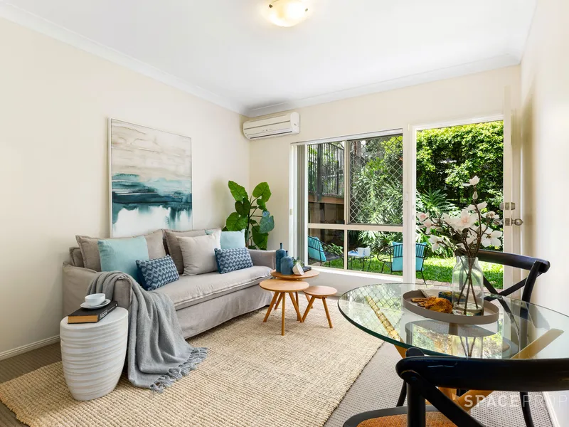 Quiet & Leafy Sanctuary in Bardon! 5 minutes from Latrobe Terrace!