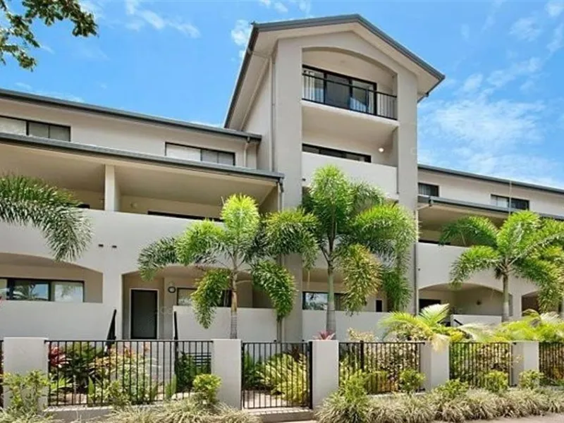 Two Bedroom Apartment Close to City