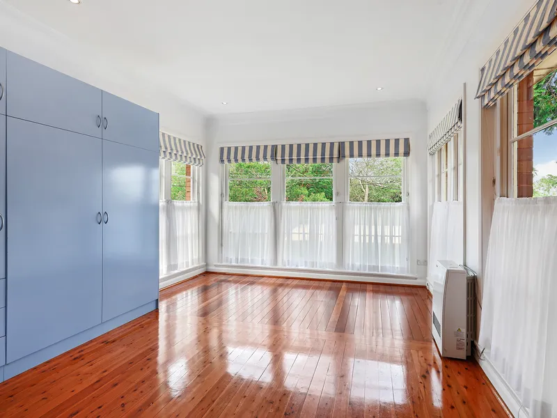 Studio With Convenient Mod. Cons