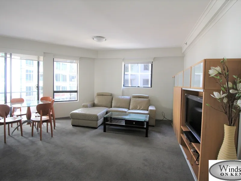 Large Fully Furnished Two Bedroom Apartment with Car space in Sydney CBD