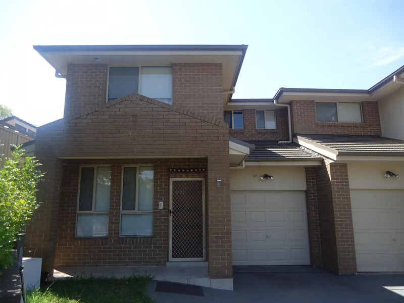 Large four bedroom home with study and ducted air conditioning!