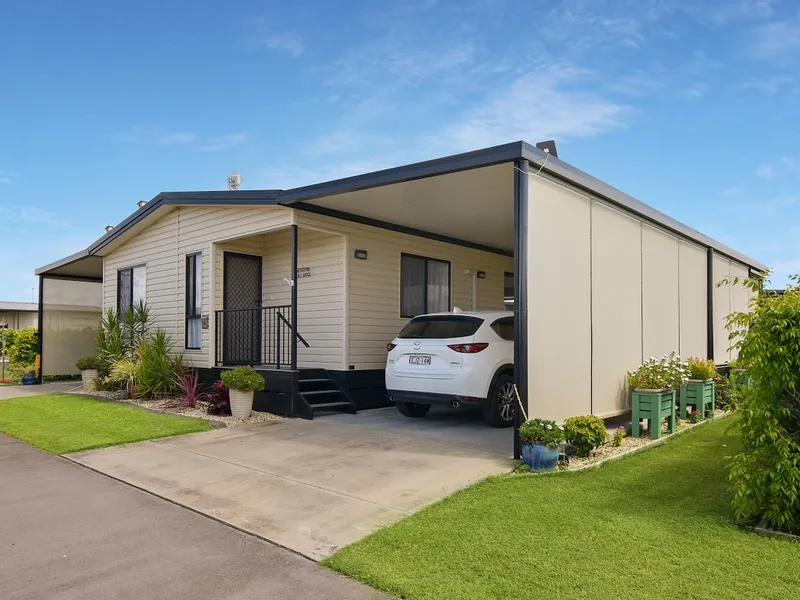 Beautiful layout, great position and roomy home with all the goodies.