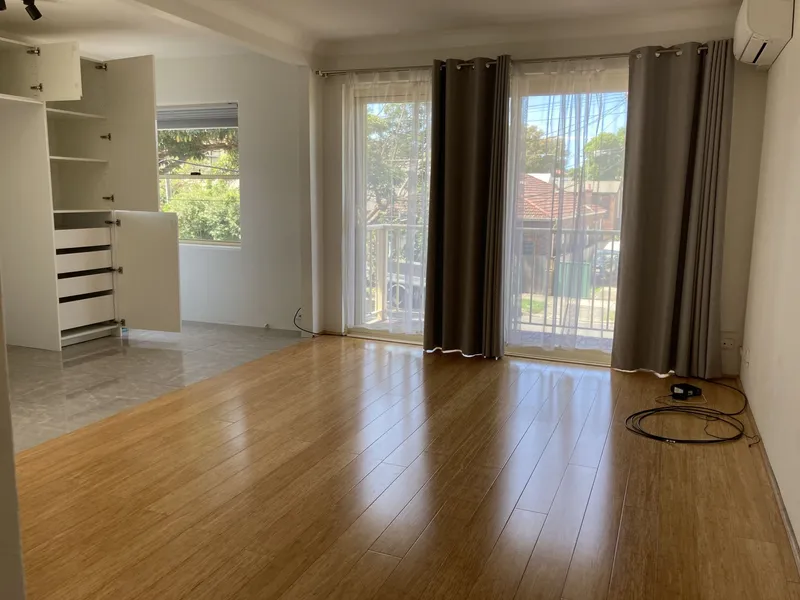 Modernised and comfortable 2 br home unit with extra room and lock-up garage