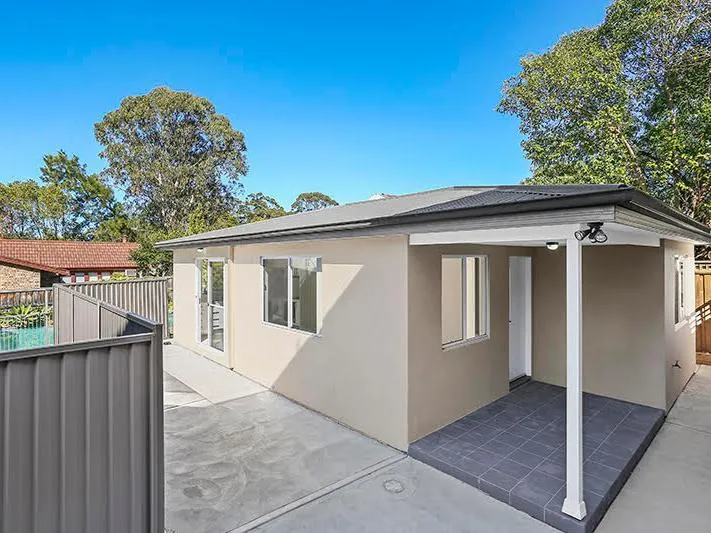 Free-Standing 2 Bedroom Granny Flat - Separate Entrance - CTHS