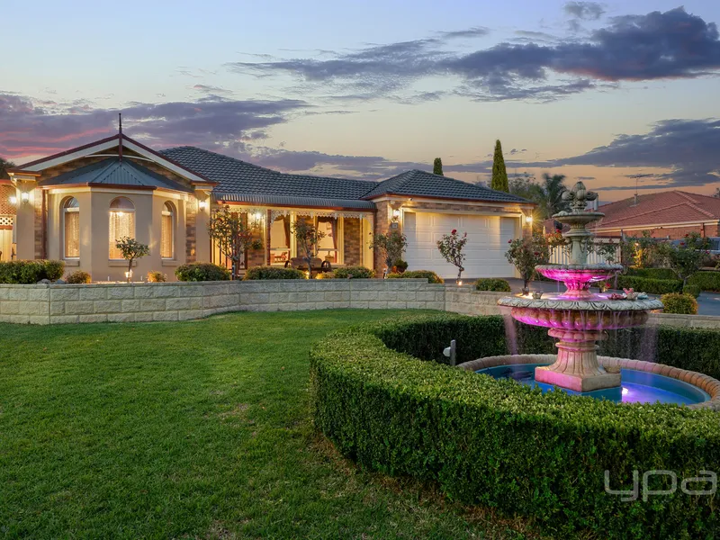 STUNNING FAMILY HOME WITH THE SHED OF YOUR DREAMS IN BROOKFIELD