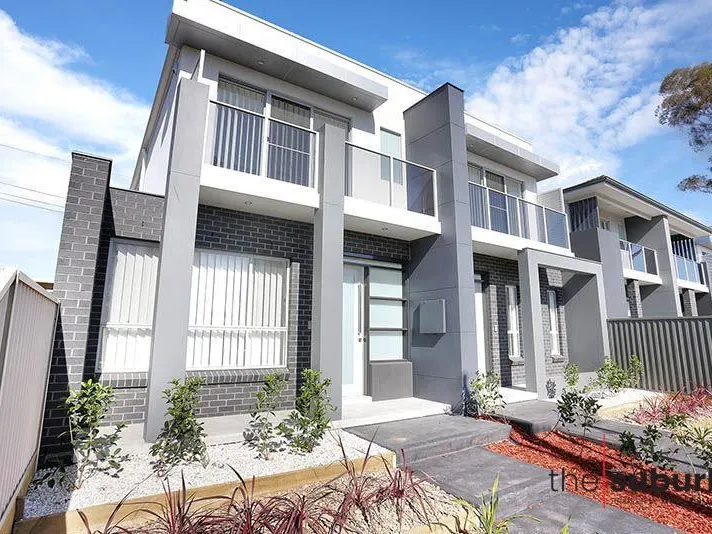 Huge 5 Bedroom Duplex