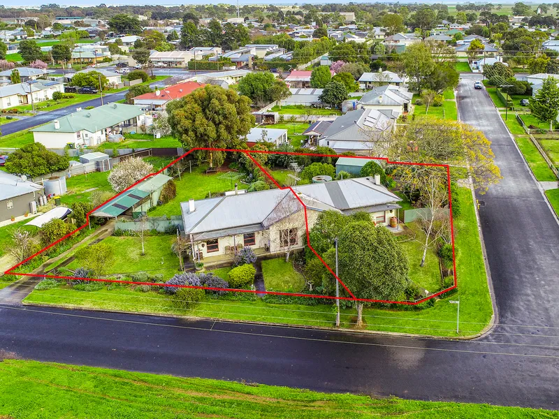 Lifestyle and Income with Double Duplex